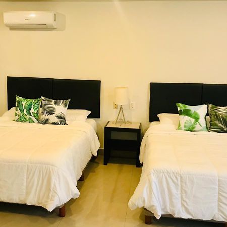 بلايا ديل كارمن Deluxe Condos 42 المظهر الخارجي الصورة